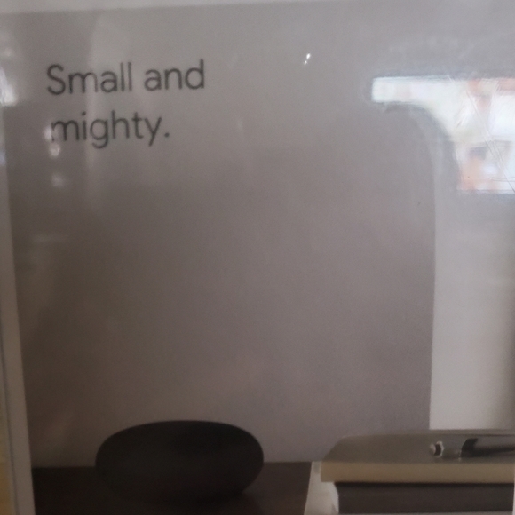 Google Nest Mini - Picture 3 of 6